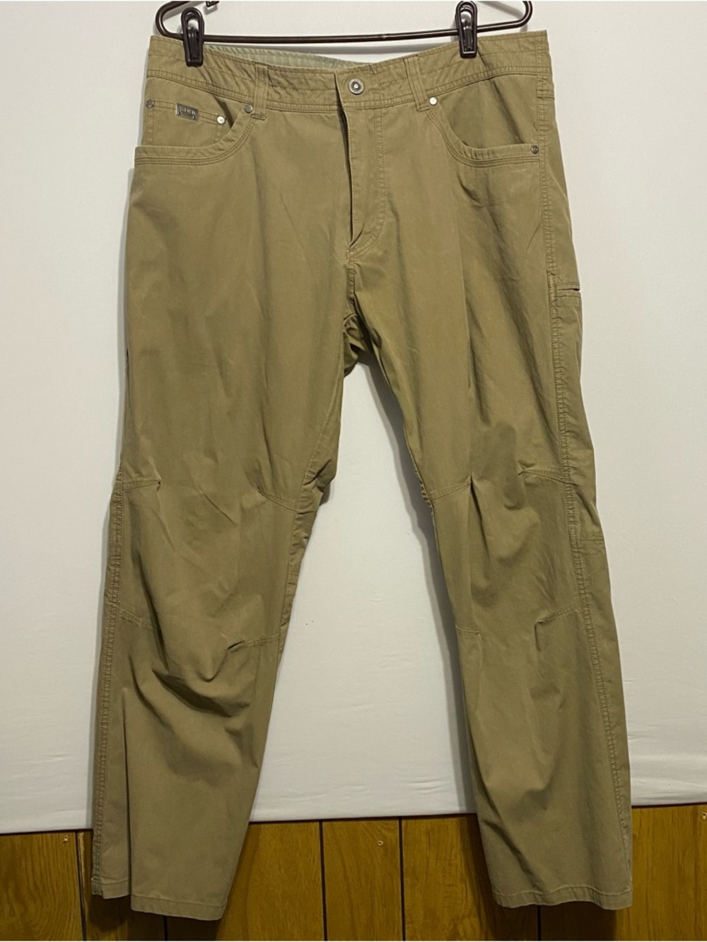 Kuhl Revolvr Vintage Patina Dye Tan Khaki Beige Hiking Pants Mens 36x30